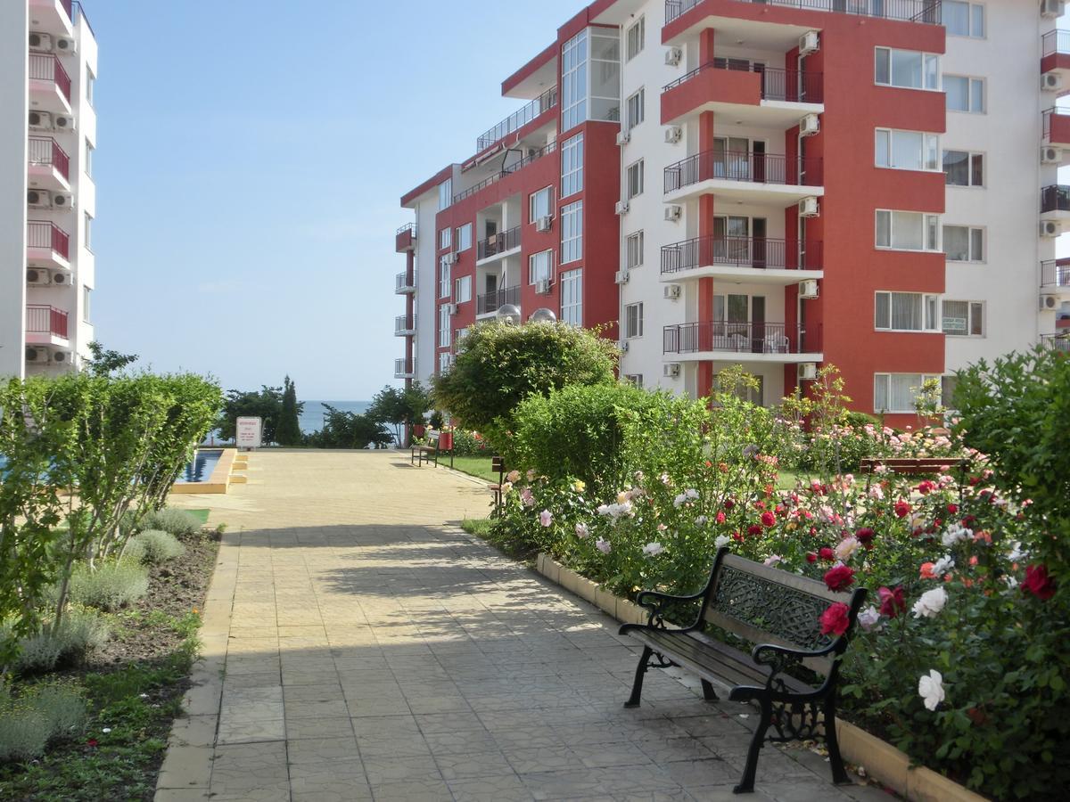 Sea View Panorama Apartment On Complex With Pools And Beach, スヴェティ・ヴラス エクステリア 写真